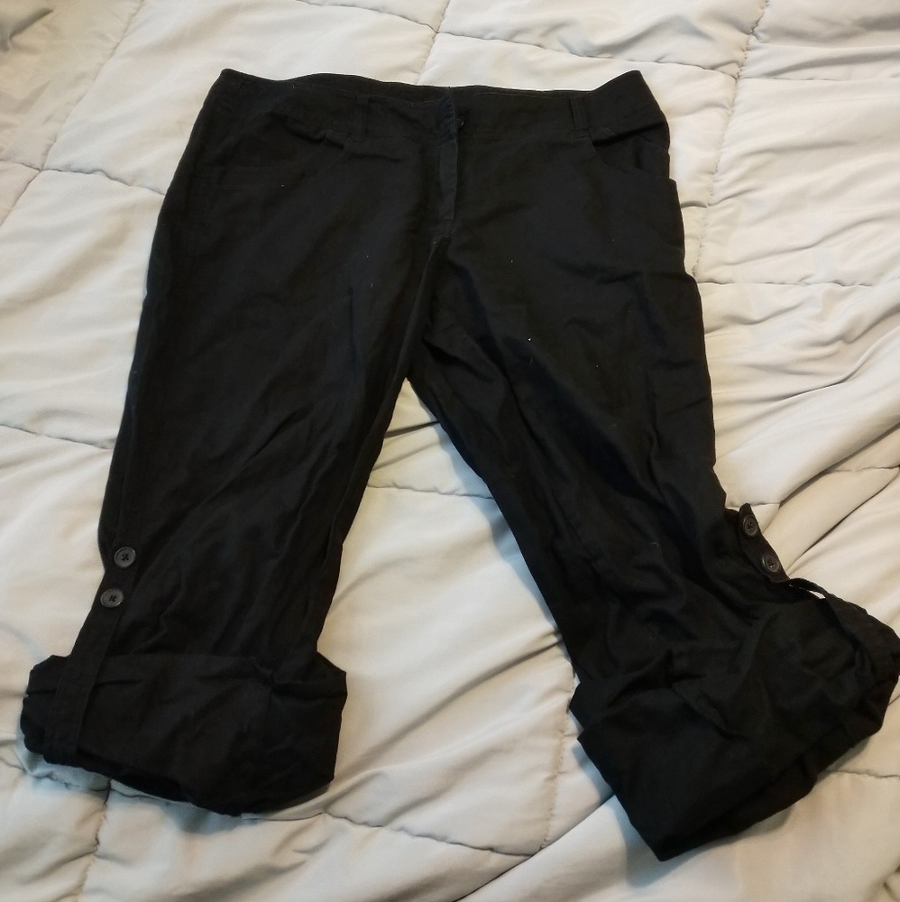 H&M black linen rolled bottom pants